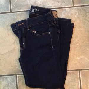 American eagle jogging crop size 6